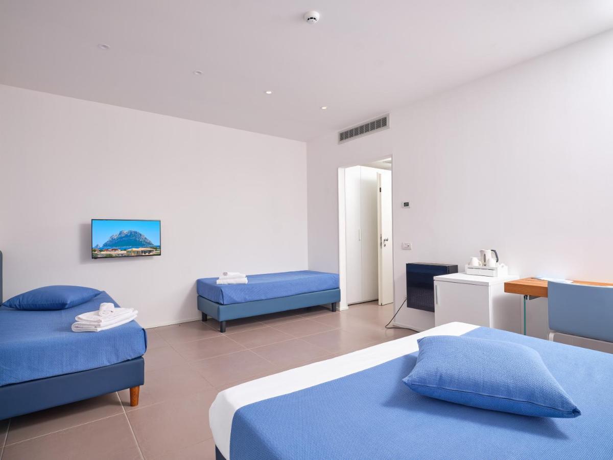 Felix Hotels - Hotel Residence Porto San Paolo Dış mekan fotoğraf