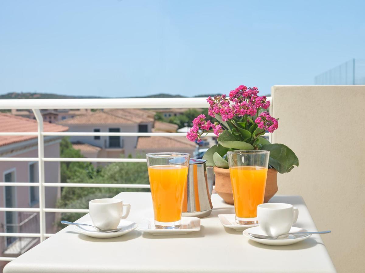 Felix Hotels - Hotel Residence Porto San Paolo Dış mekan fotoğraf