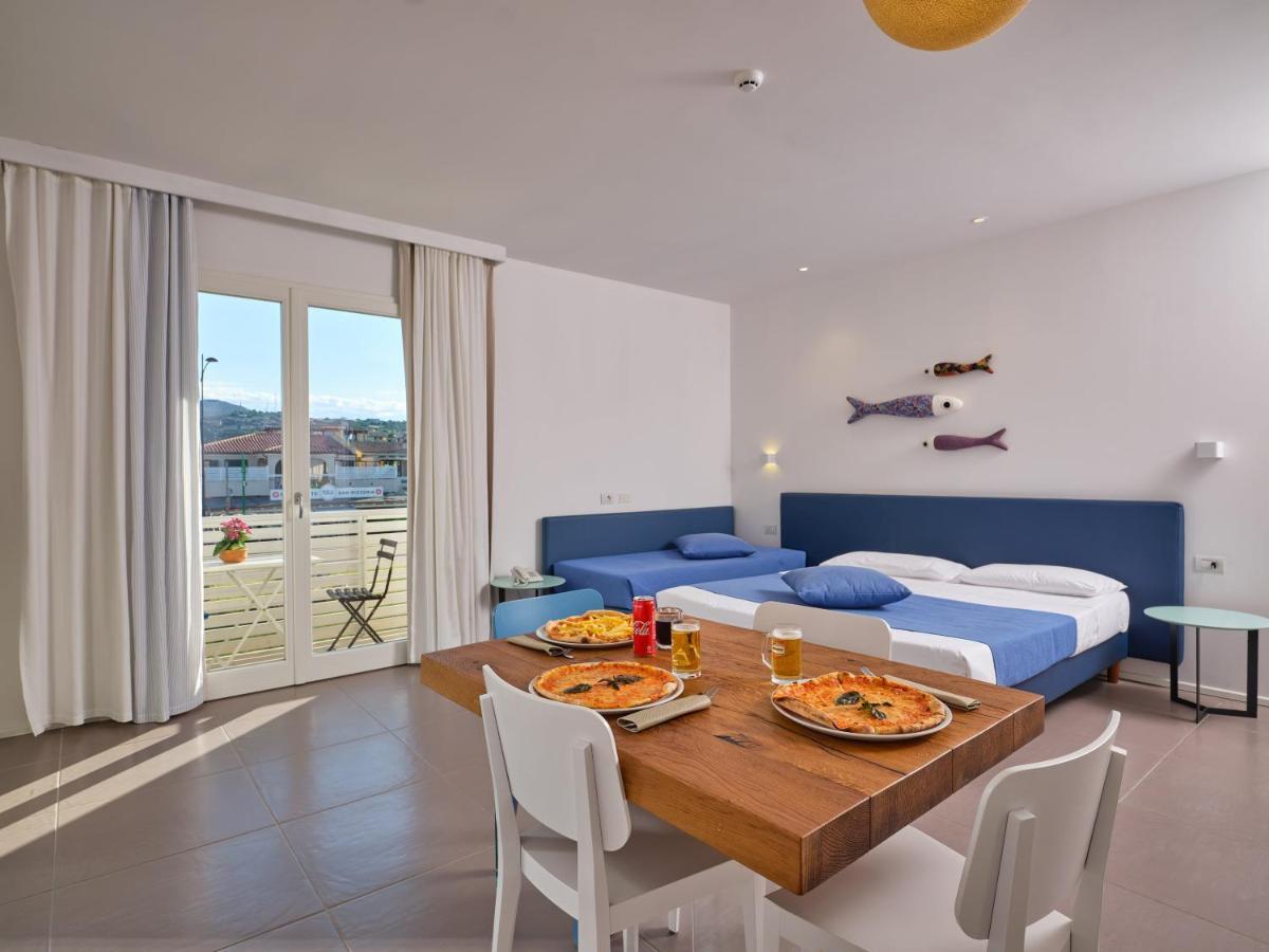Felix Hotels - Hotel Residence Porto San Paolo Dış mekan fotoğraf