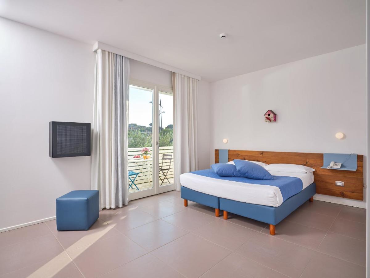 Felix Hotels - Hotel Residence Porto San Paolo Dış mekan fotoğraf