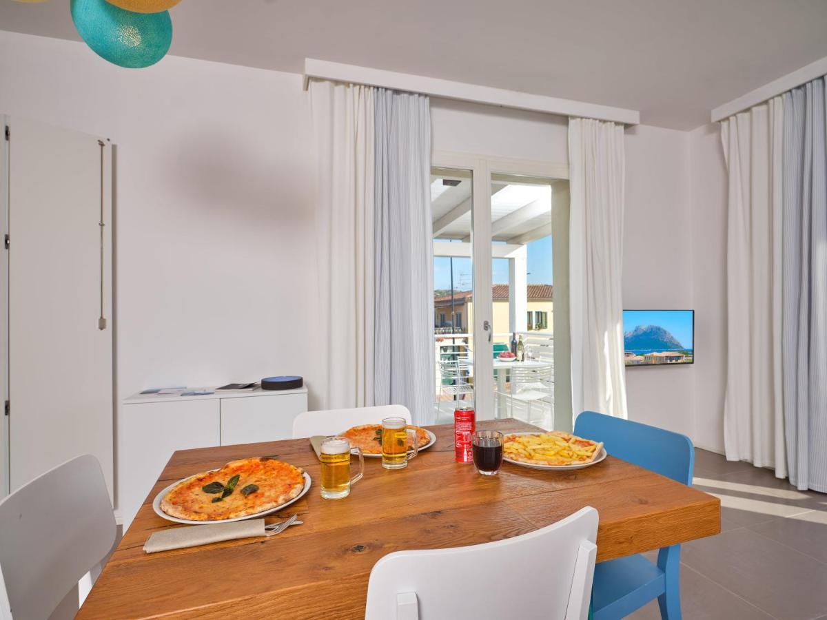 Felix Hotels - Hotel Residence Porto San Paolo Dış mekan fotoğraf