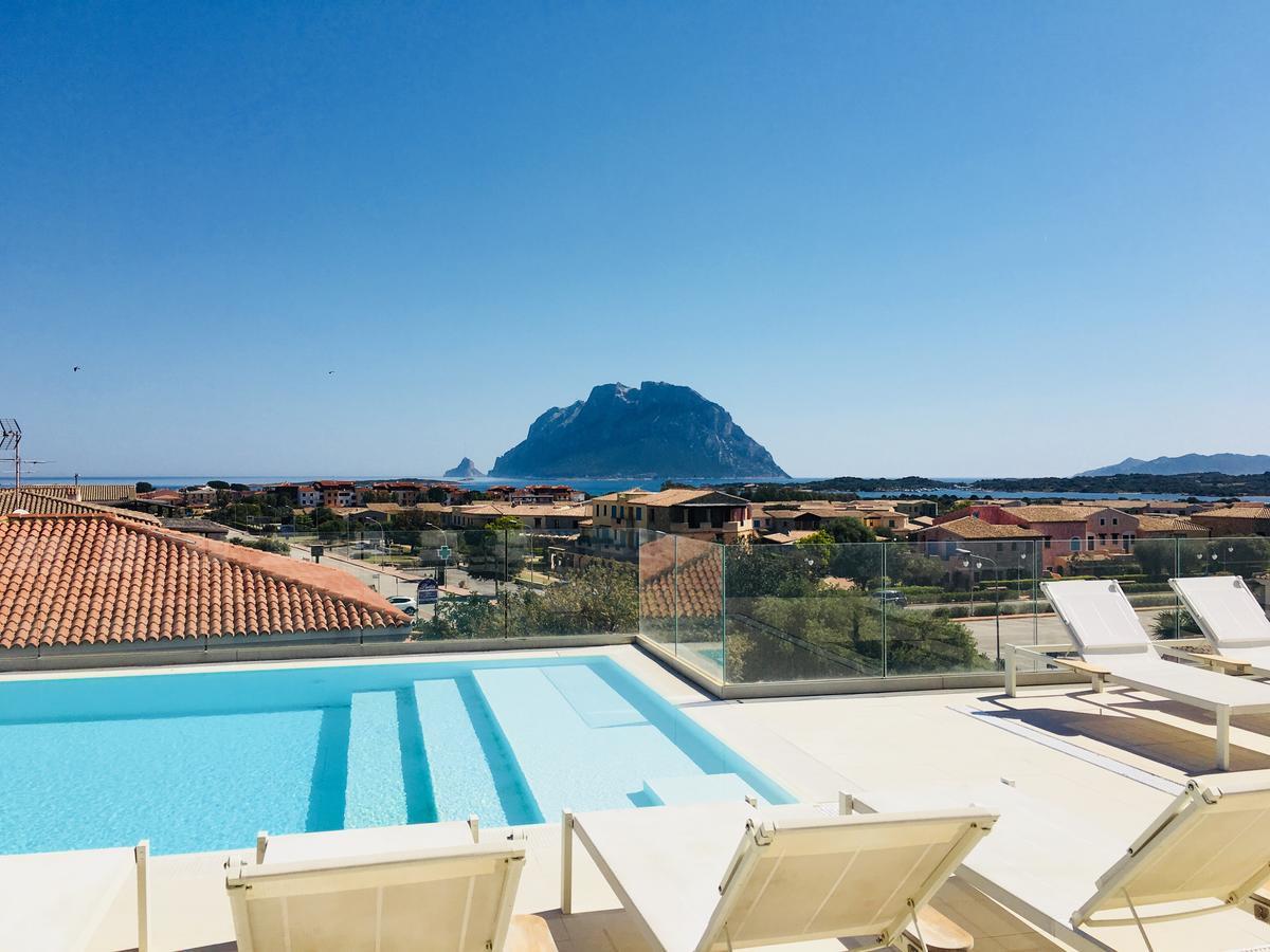 Felix Hotels - Hotel Residence Porto San Paolo Dış mekan fotoğraf